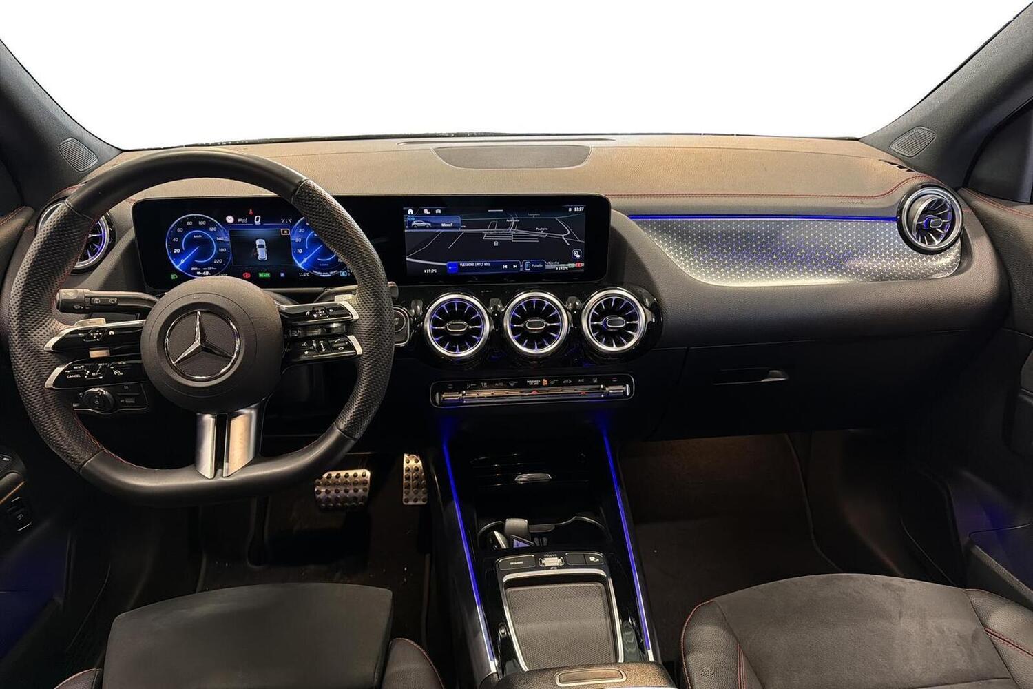 Mercedes-Benz EQA vaihtoauto