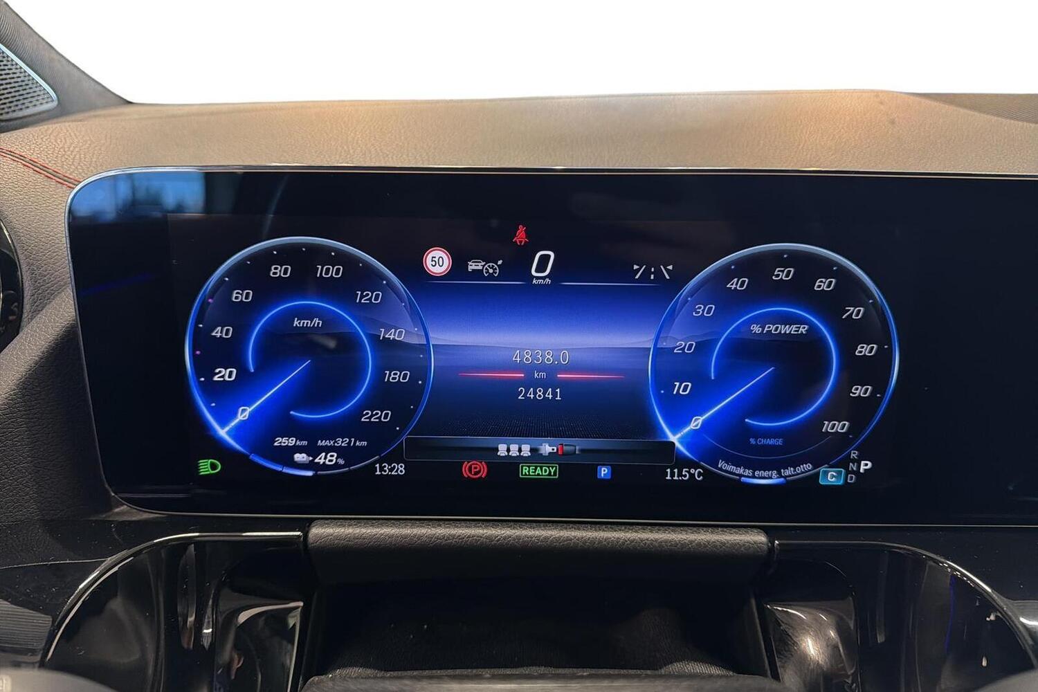 Mercedes-Benz EQA vaihtoauto