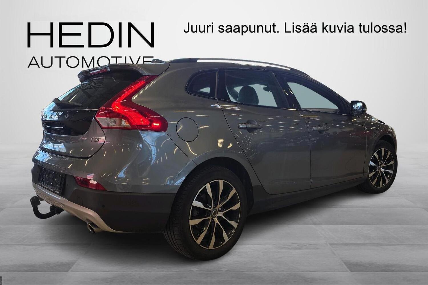 Volvo V40 Cross Country vaihtoauto