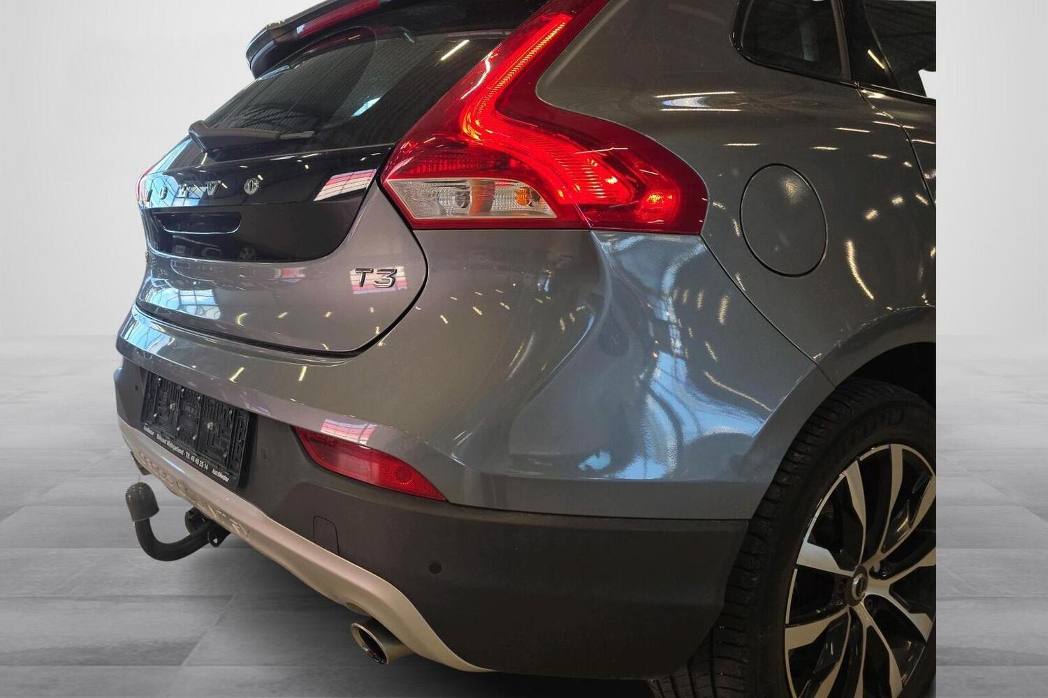 Volvo V40 Cross Country vaihtoauto