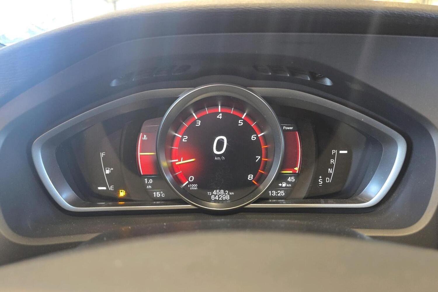 Volvo V40 Cross Country vaihtoauto