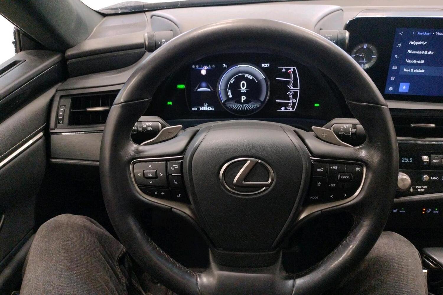 Lexus ES vaihtoauto