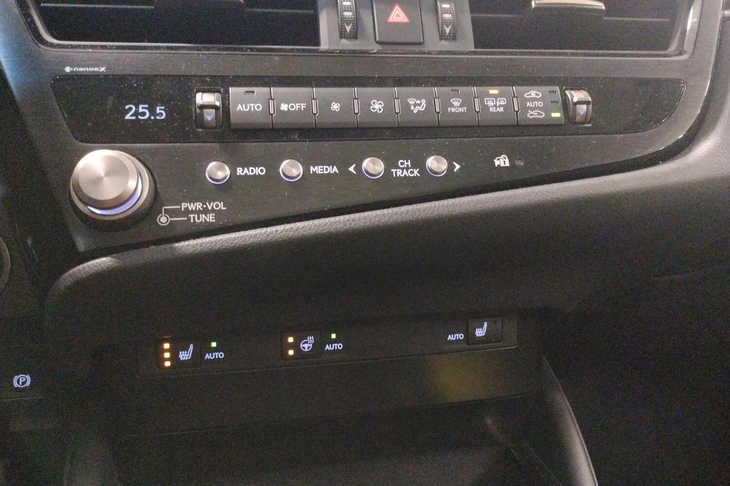 Lexus ES vaihtoauto