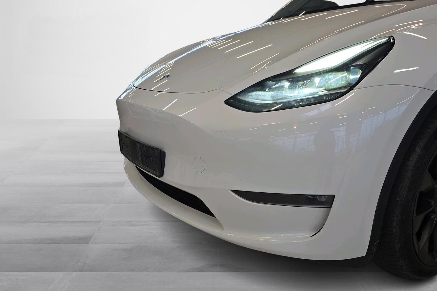 Tesla Model Y vaihtoauto
