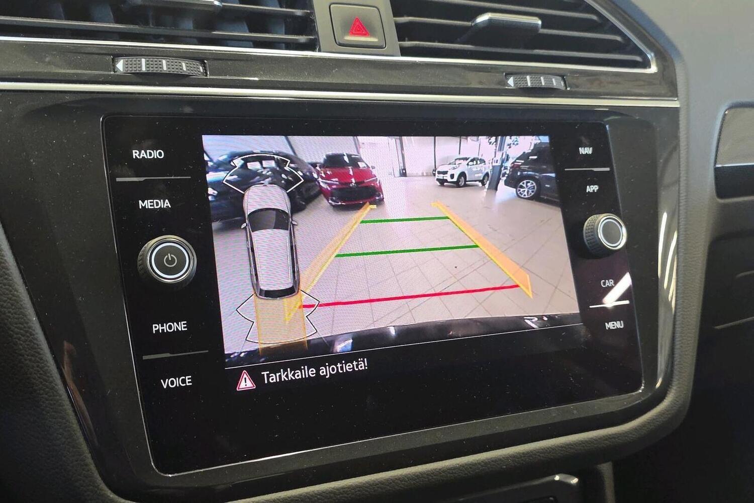 Volkswagen Tiguan vaihtoauto