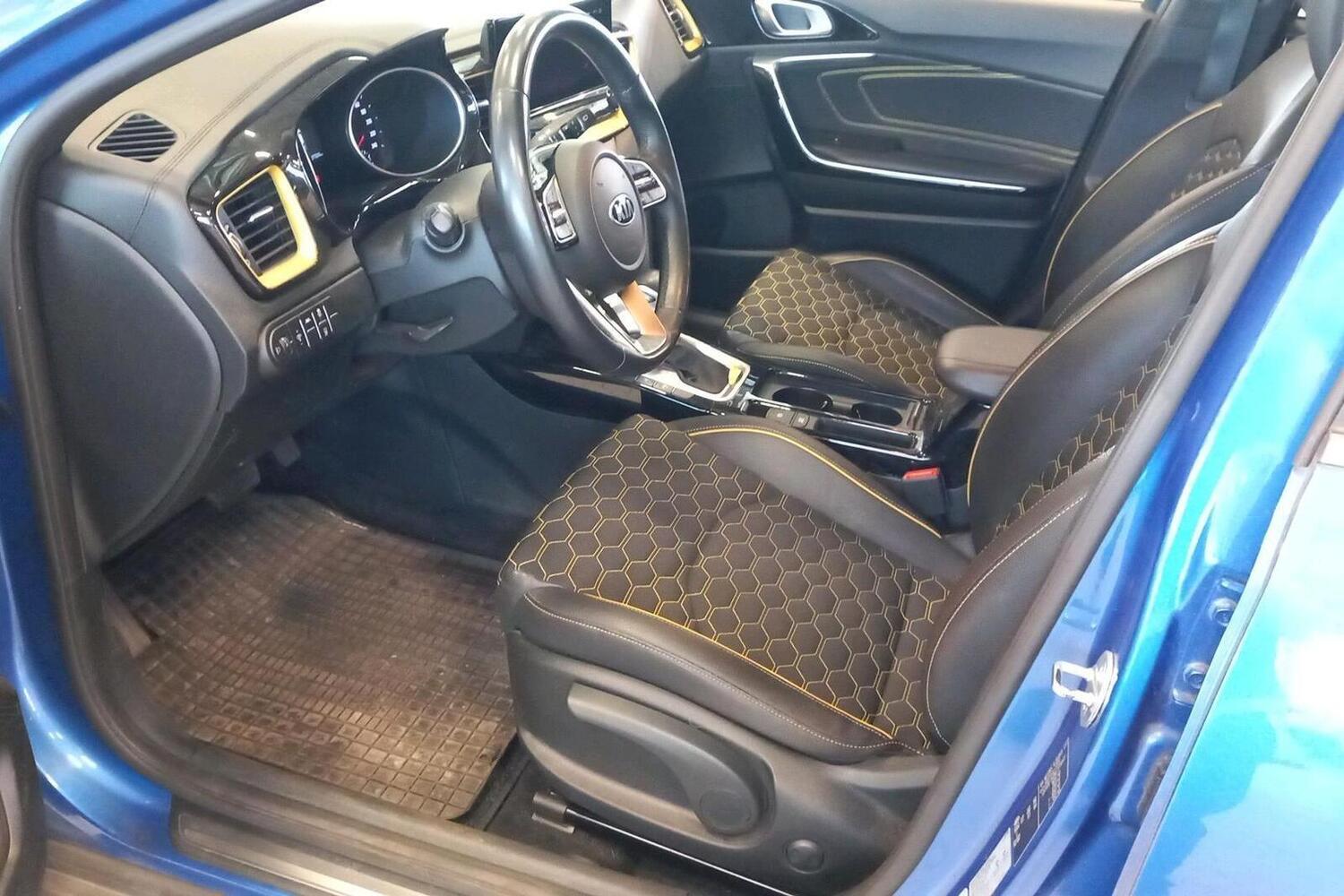 Kia XCeed vaihtoauto