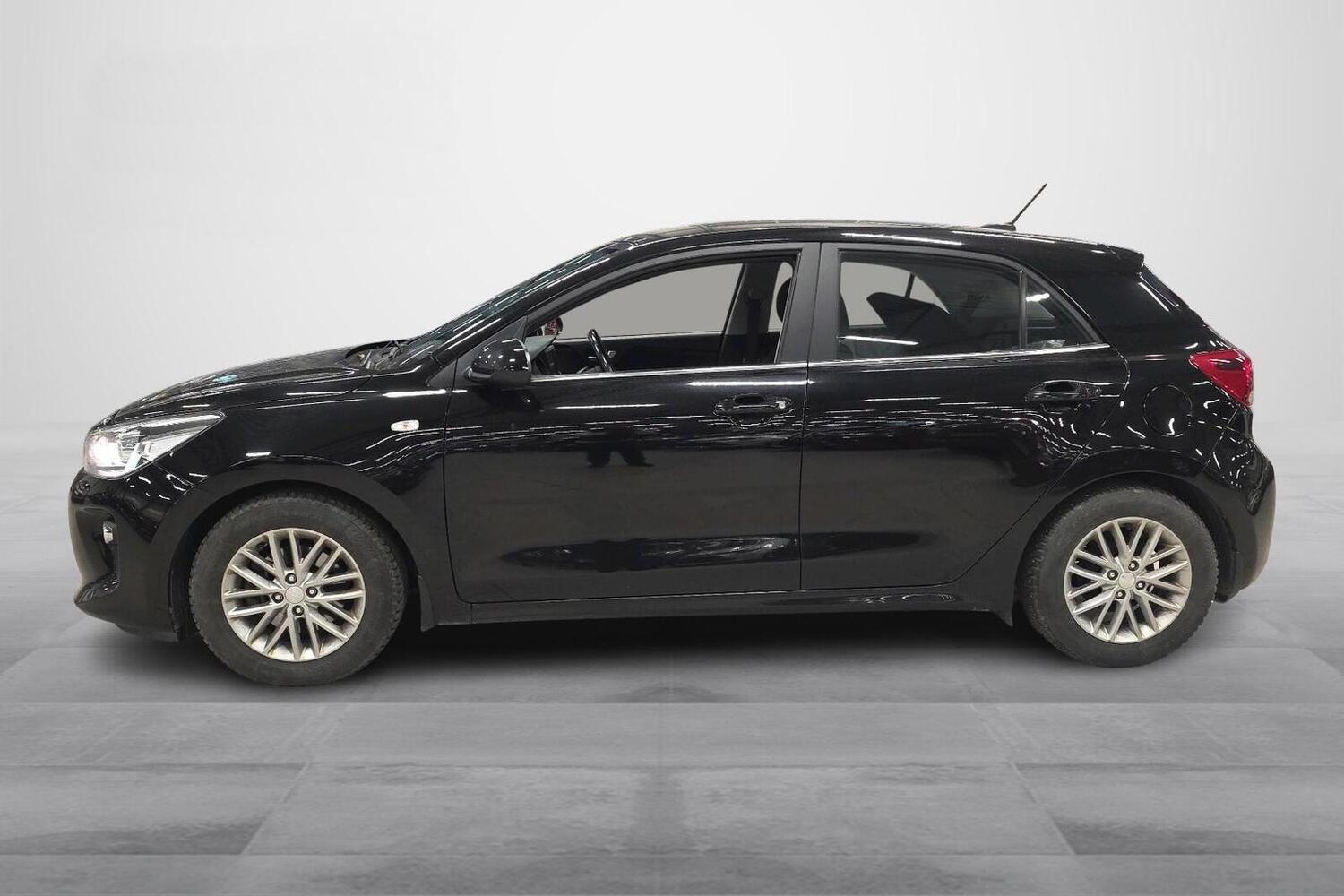Kia Rio vaihtoauto