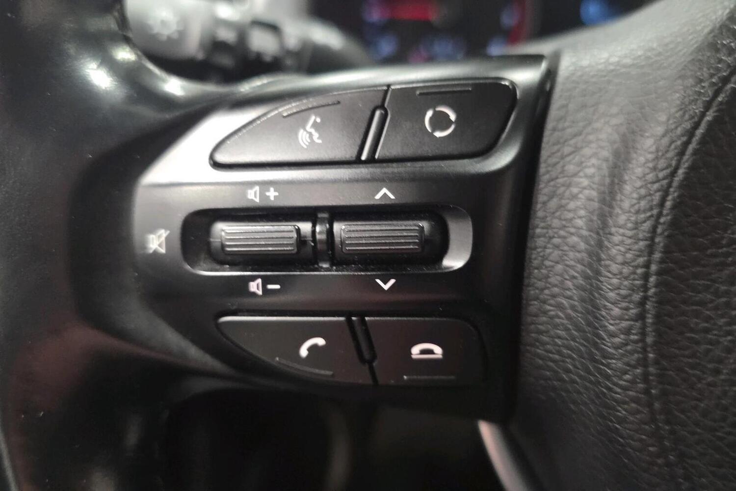Kia Rio vaihtoauto