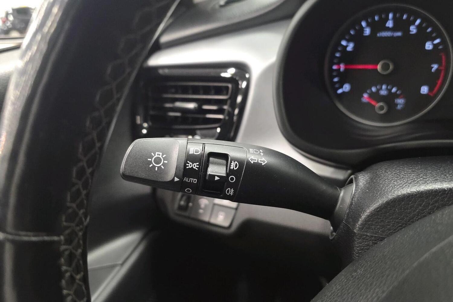 Kia Rio vaihtoauto