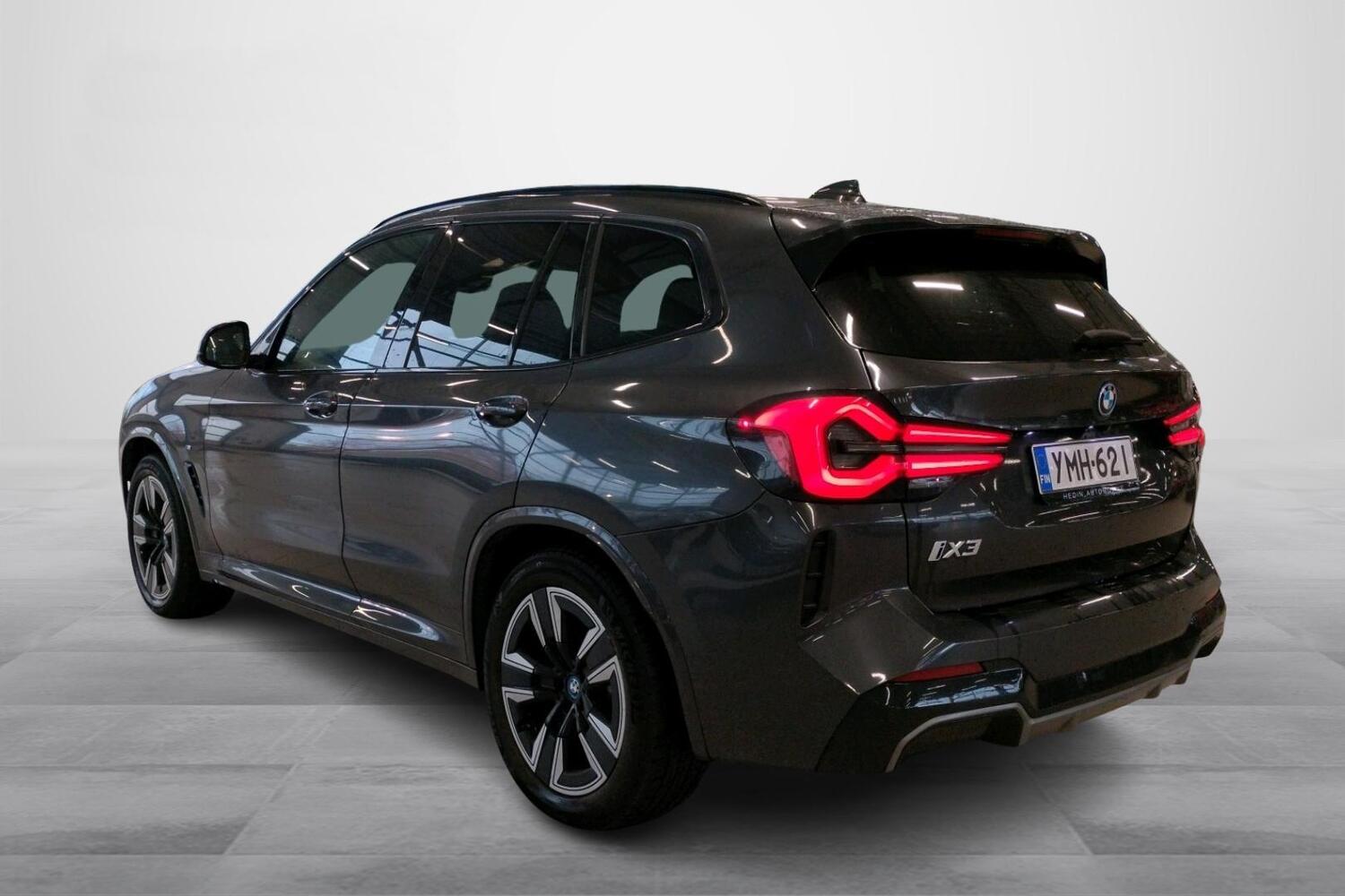 BMW iX3 vaihtoauto