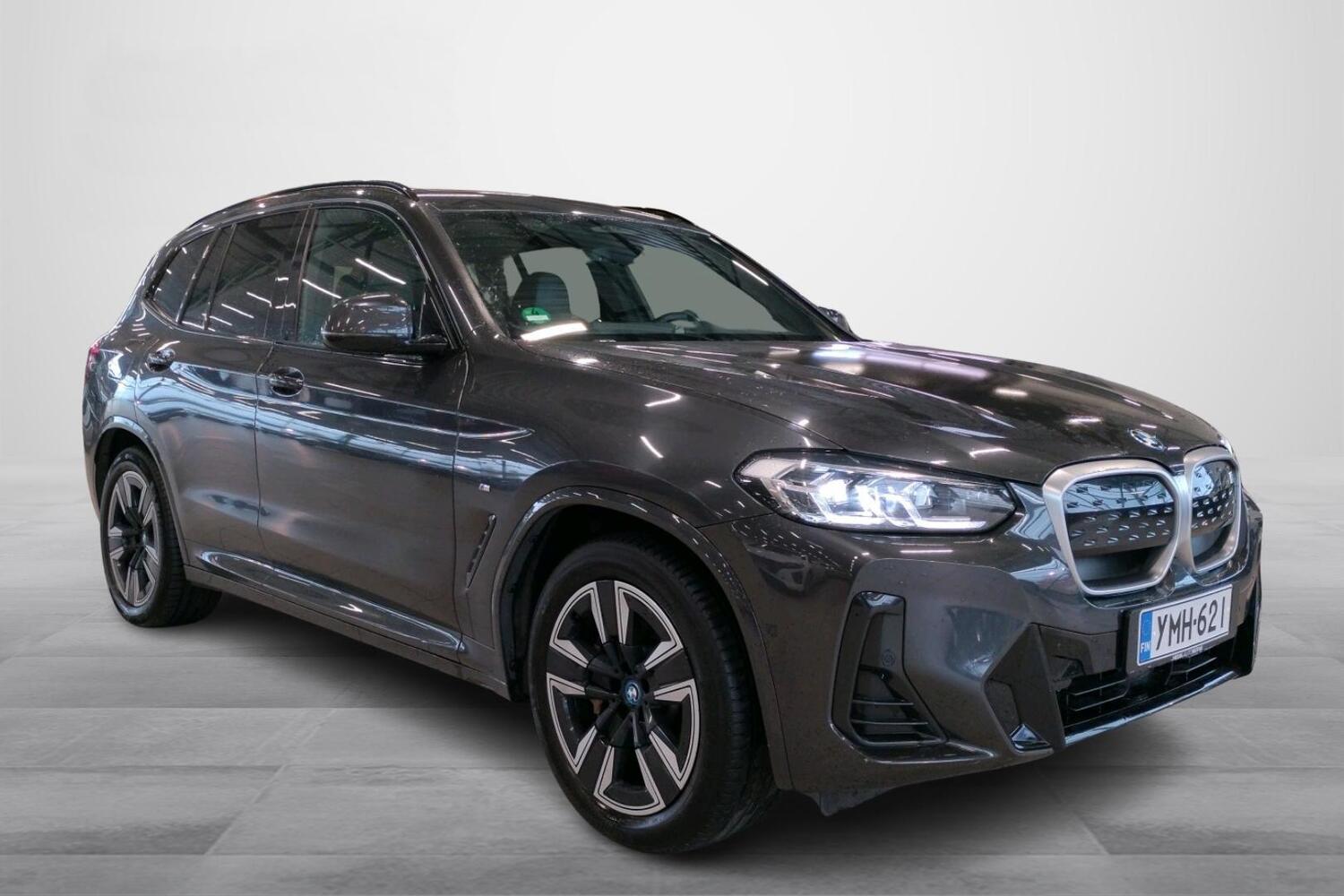 BMW iX3 vaihtoauto