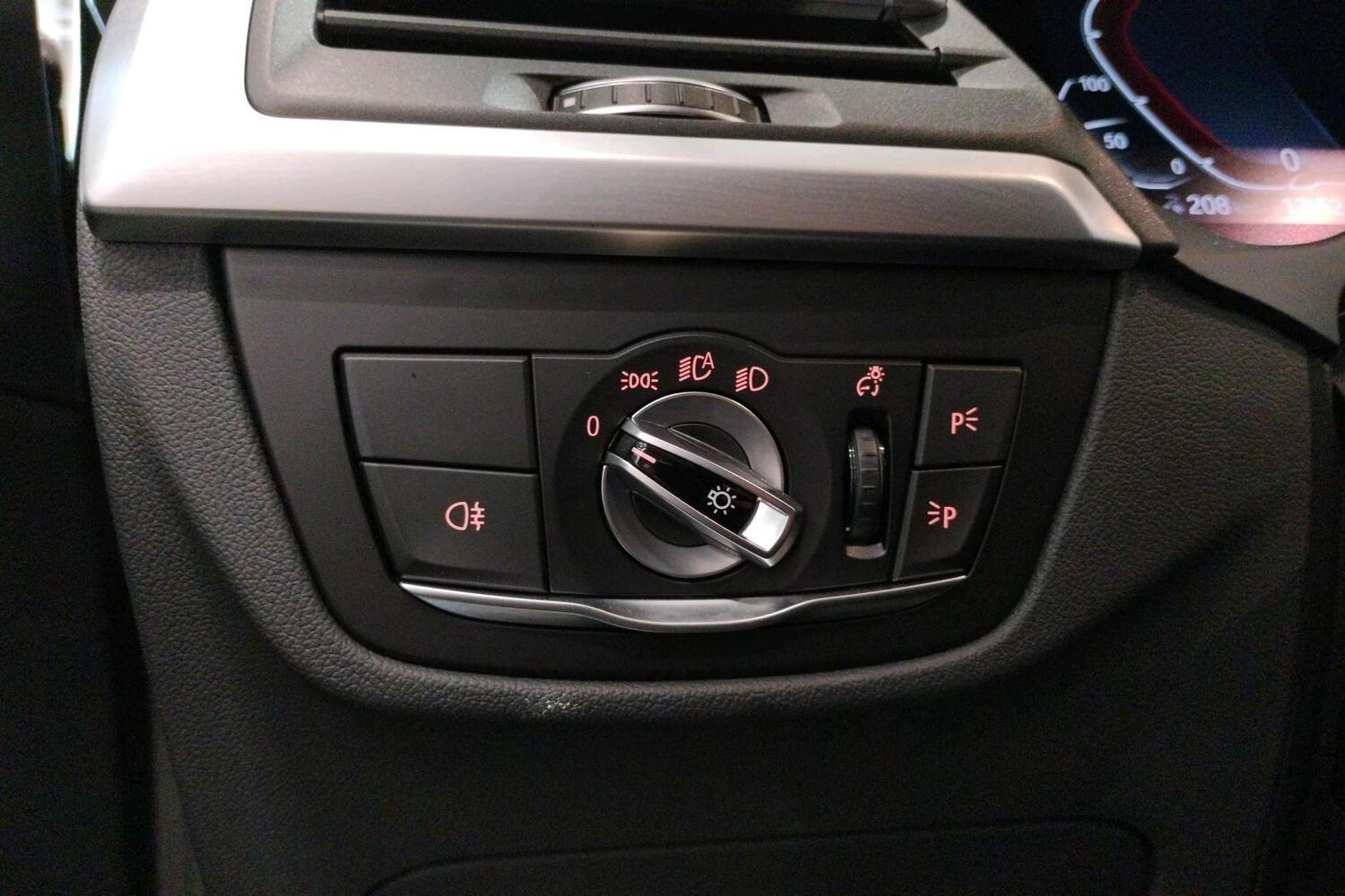 BMW iX3 vaihtoauto
