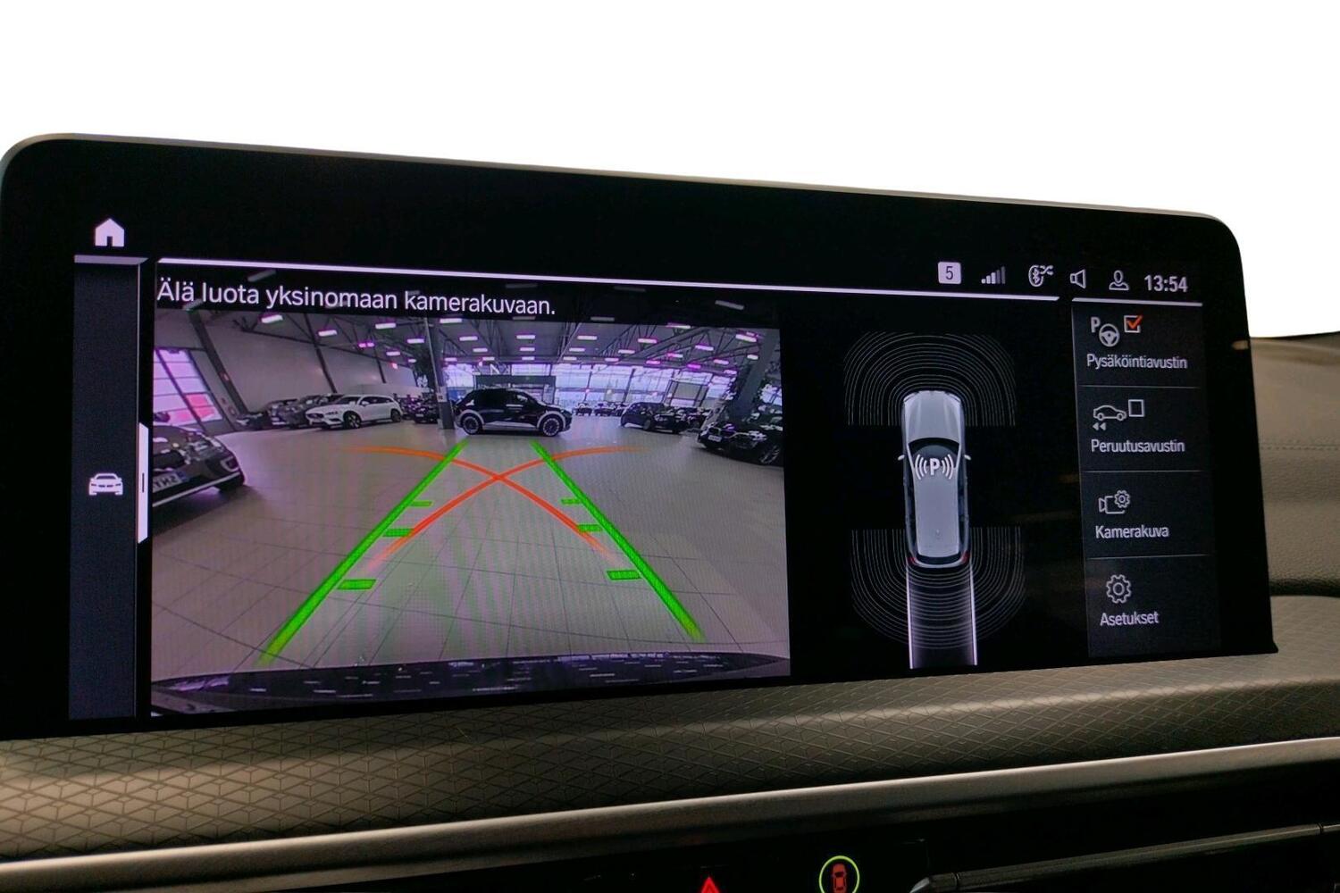 BMW iX3 vaihtoauto