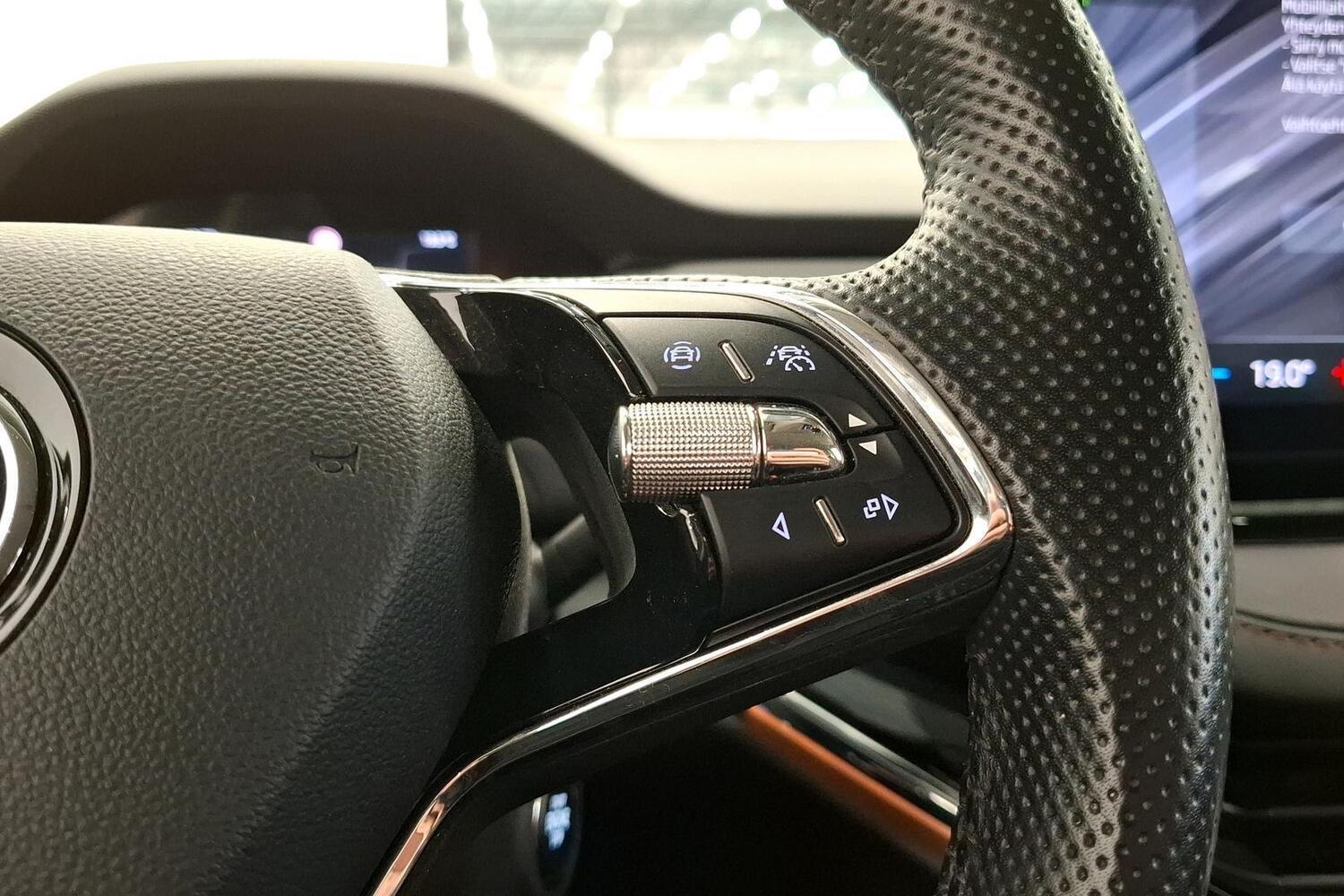 Skoda Enyaq vaihtoauto