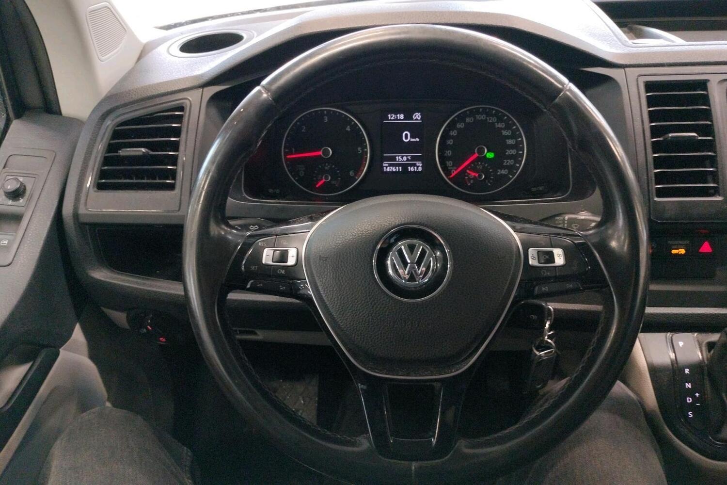 Volkswagen Transporter vaihtoauto