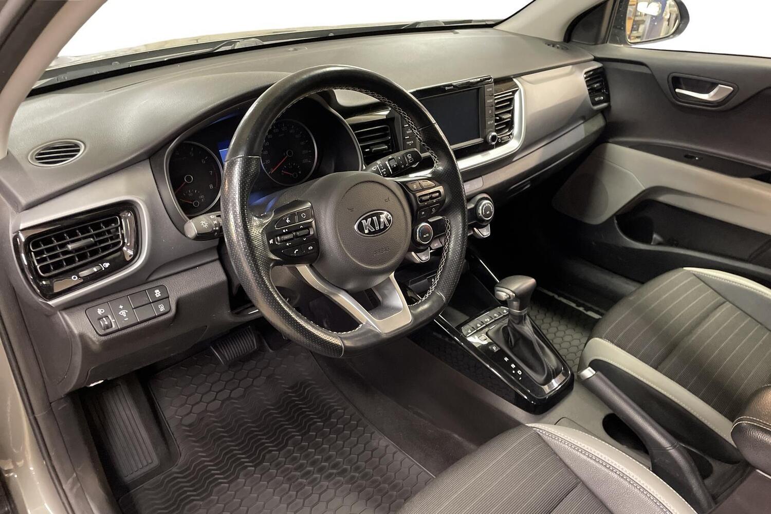 Kia Stonic vaihtoauto