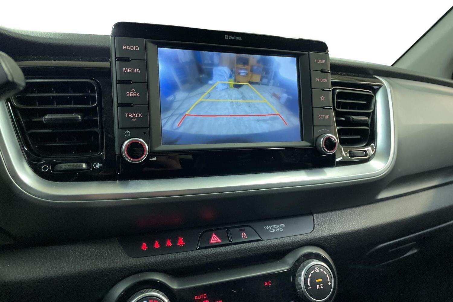 Kia Stonic vaihtoauto