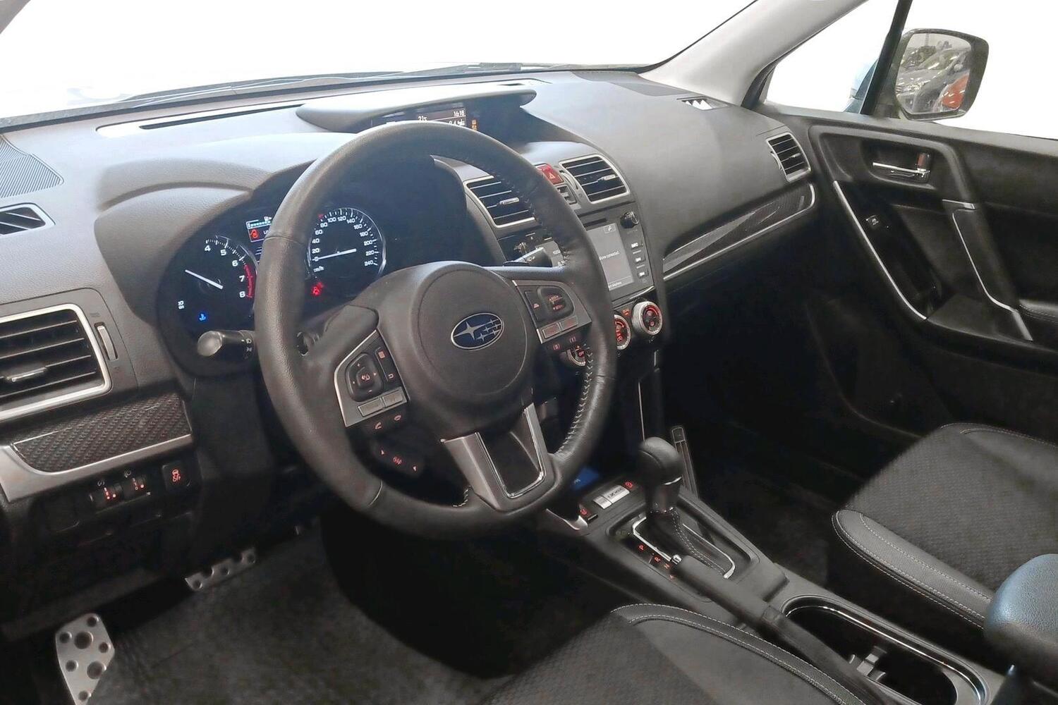 Subaru Forester vaihtoauto