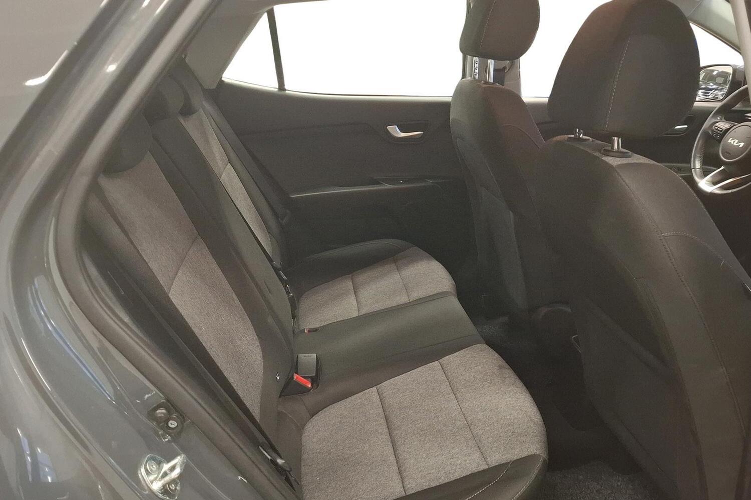 Kia Stonic vaihtoauto