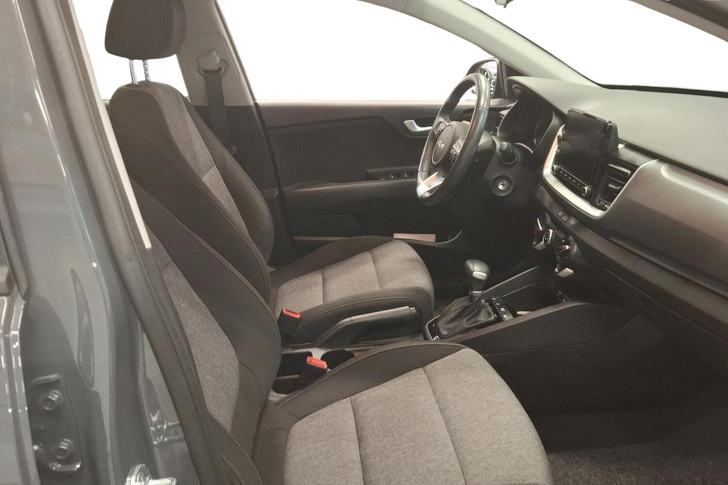 Kia Stonic vaihtoauto