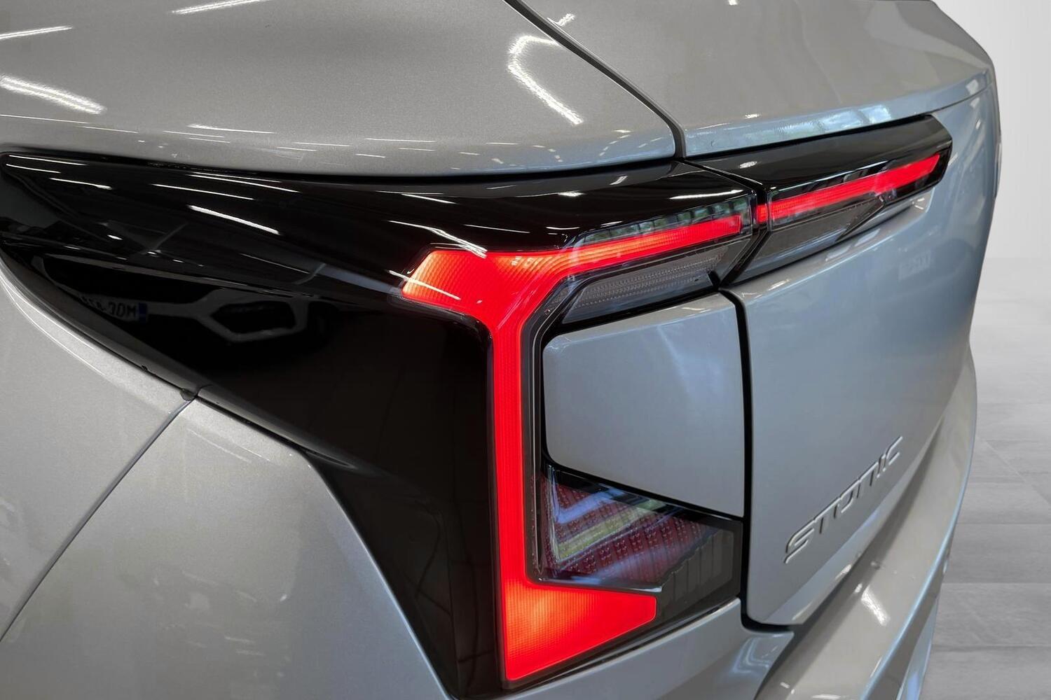 Kia Stonic vaihtoauto