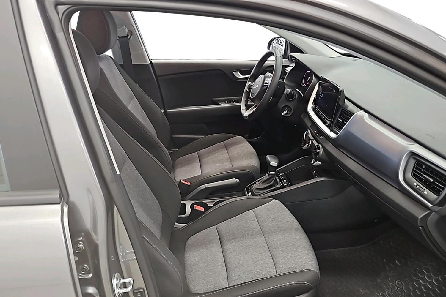Kia Stonic vaihtoauto