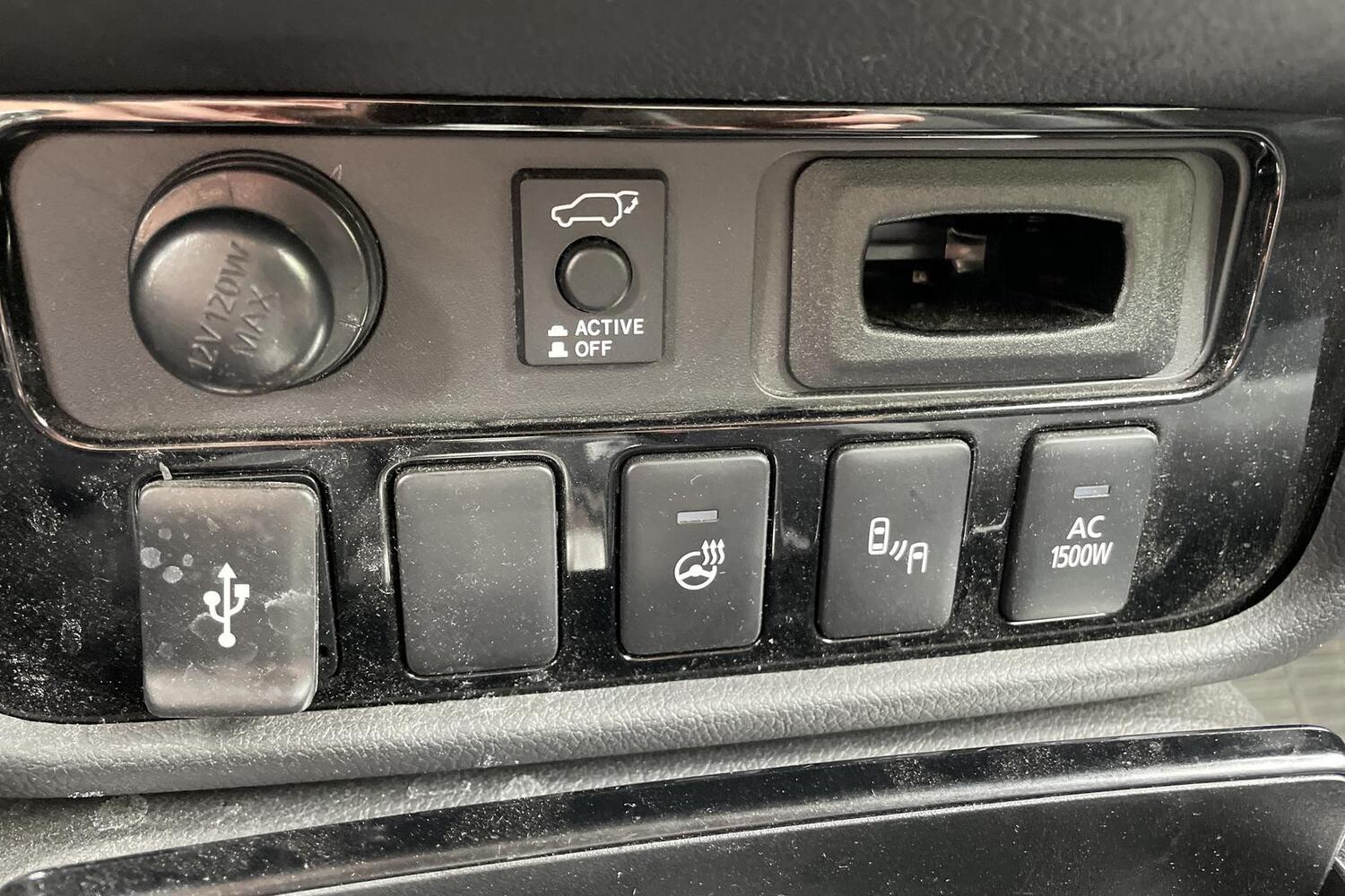 Mitsubishi Outlander PHEV vaihtoauto