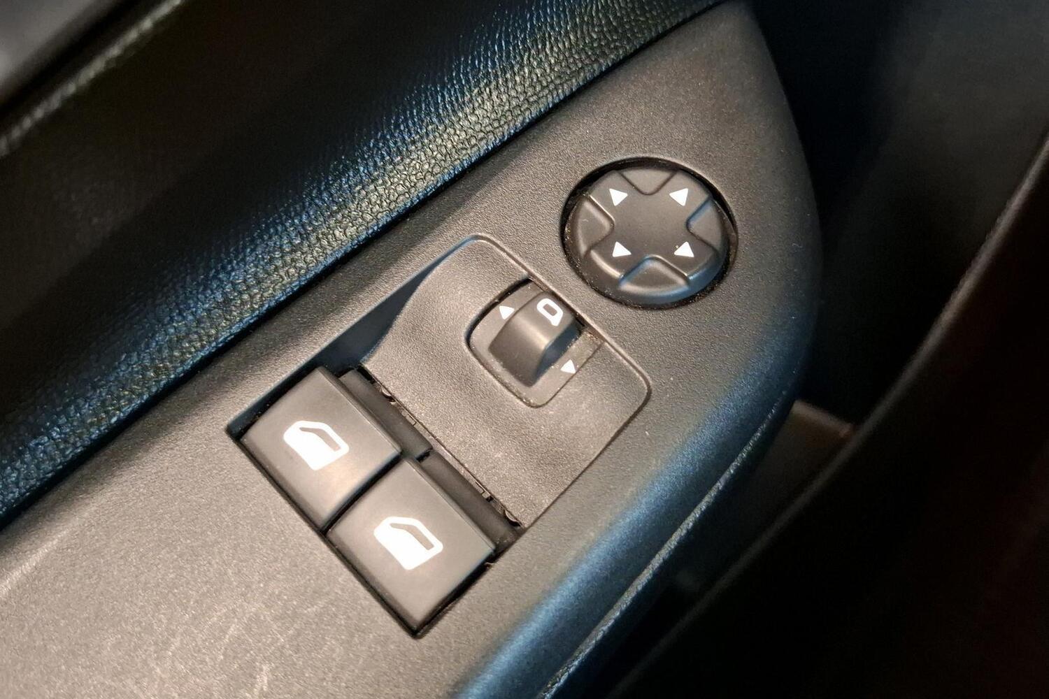 Opel Corsa vaihtoauto