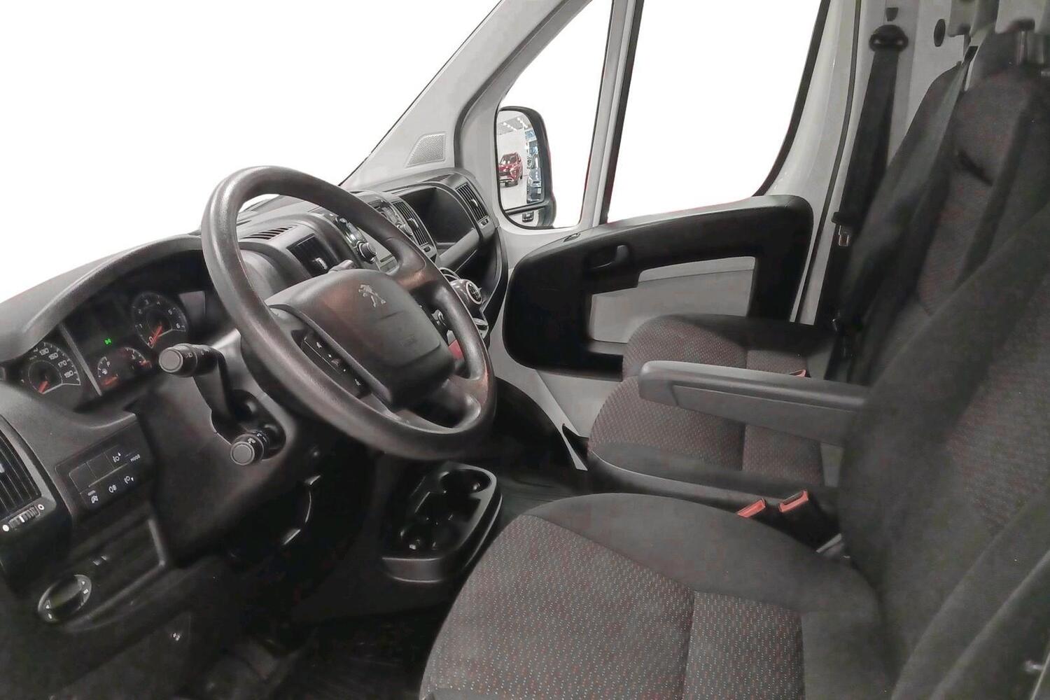 Peugeot Boxer vaihtoauto