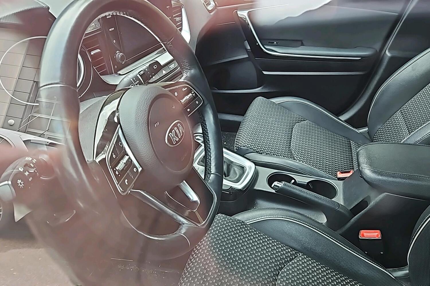 Kia Ceed vaihtoauto