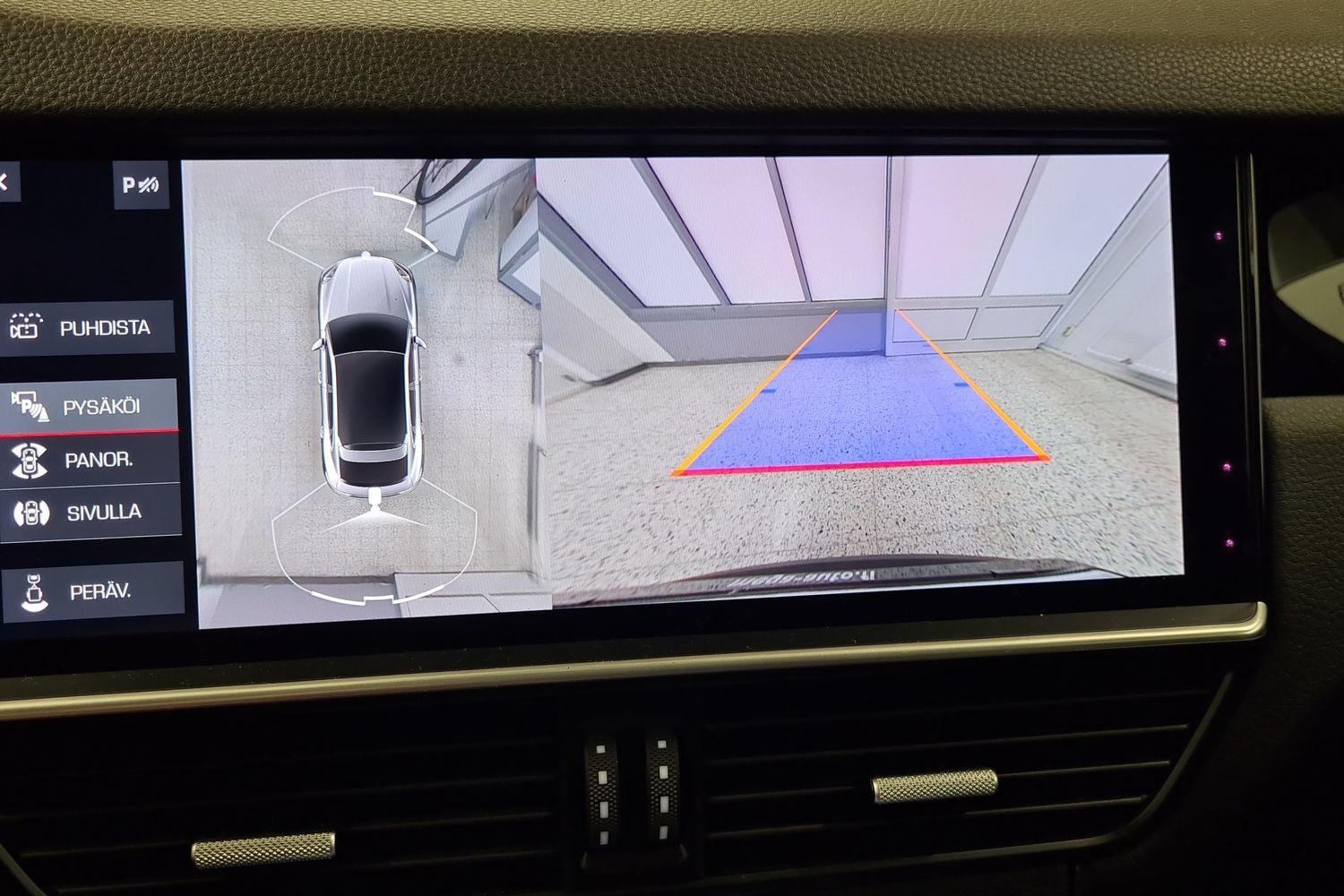 Porsche Cayenne vaihtoauto