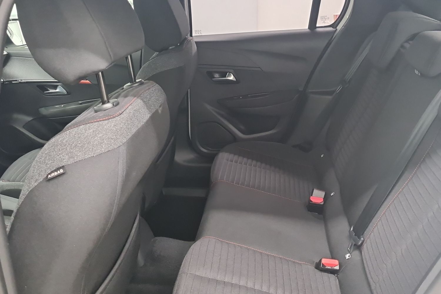 Peugeot 208 vaihtoauto