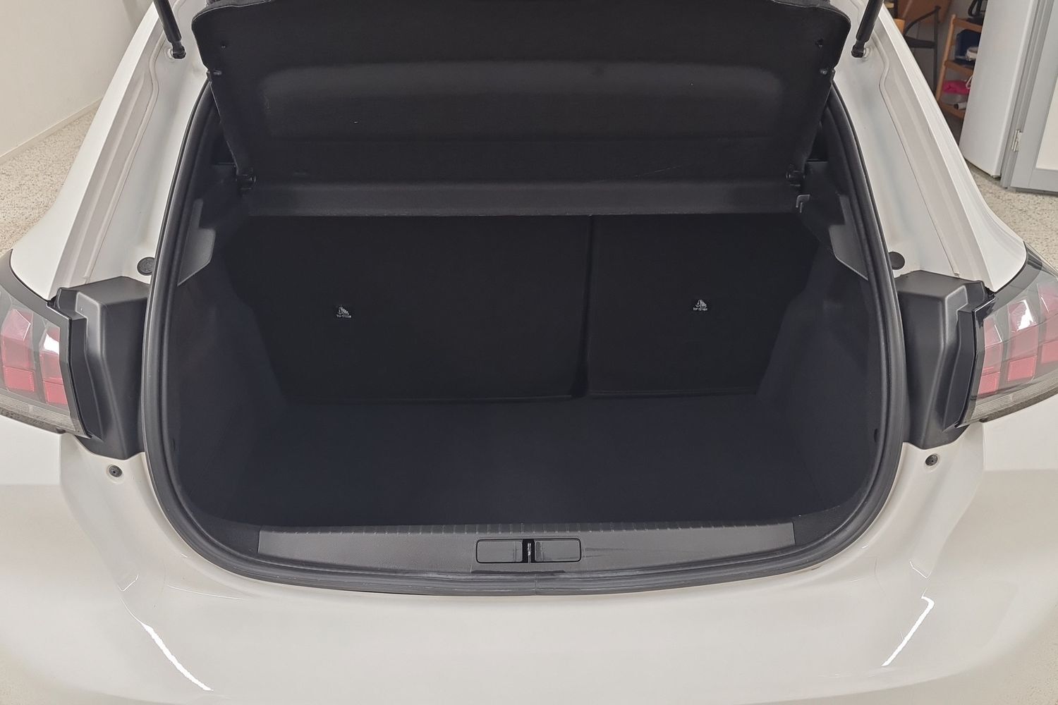 Peugeot 208 vaihtoauto