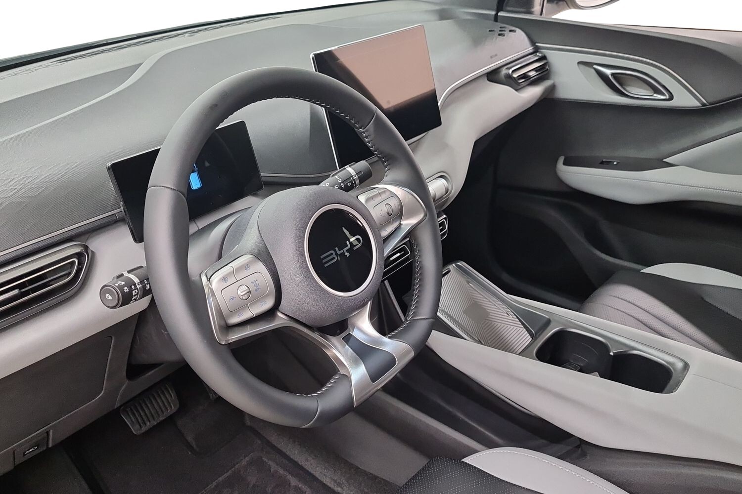BYD Dolphin Surf vaihtoauto