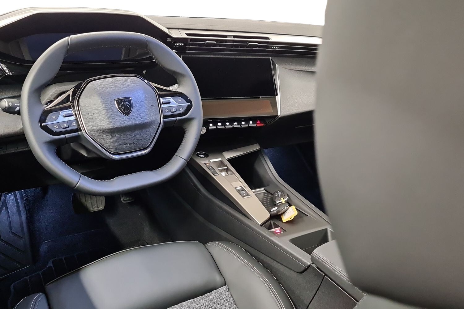 Peugeot 408 vaihtoauto