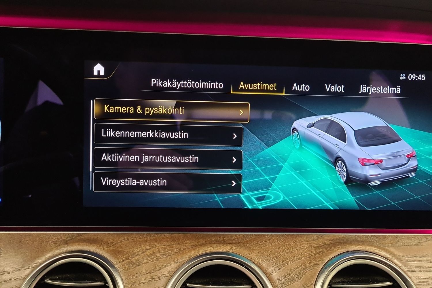 Mercedes-Benz E vaihtoauto