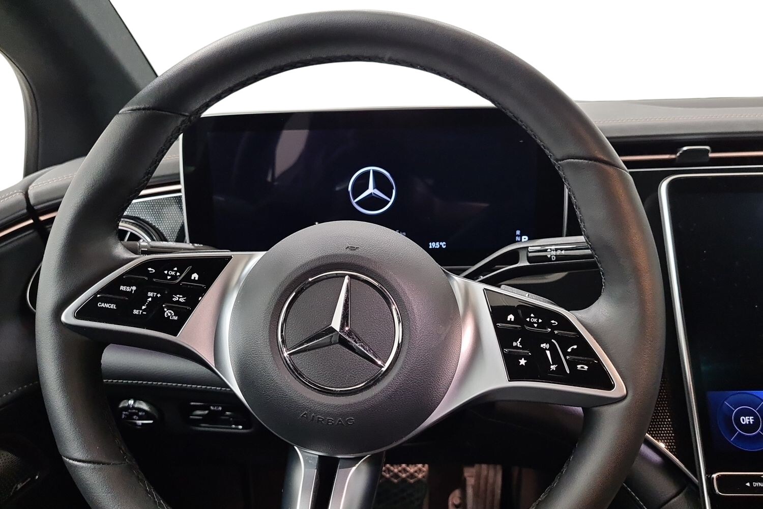 Mercedes-Benz EQE vaihtoauto