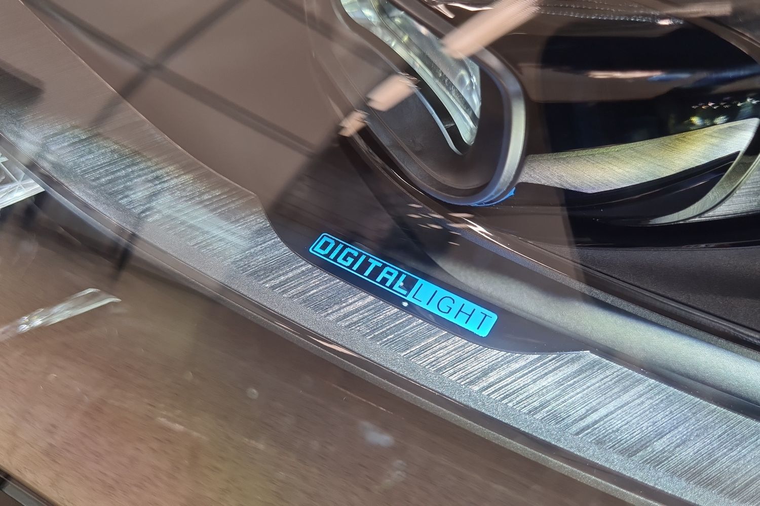Mercedes-Benz EQE vaihtoauto