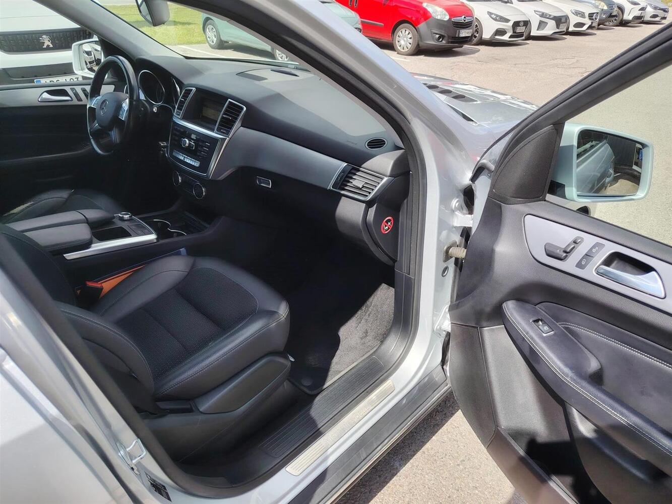 Mercedes-Benz ML vaihtoauto