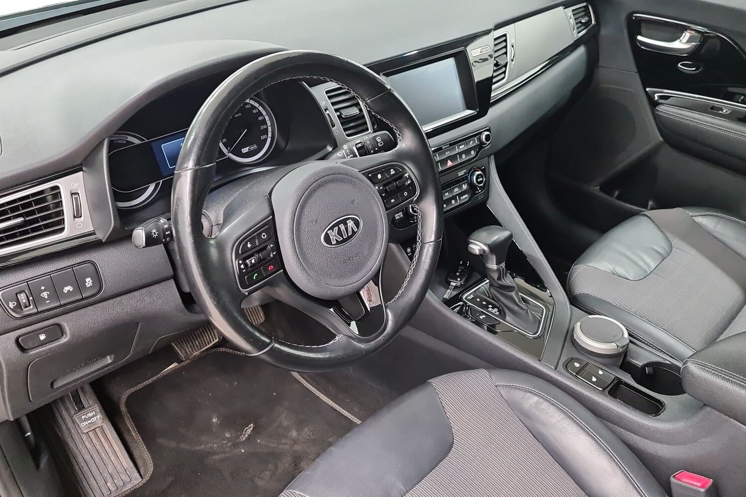 Kia Niro vaihtoauto