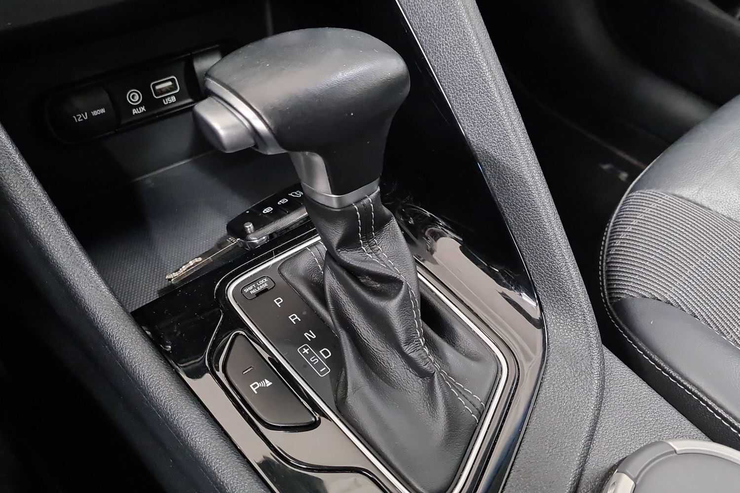 Kia Niro vaihtoauto