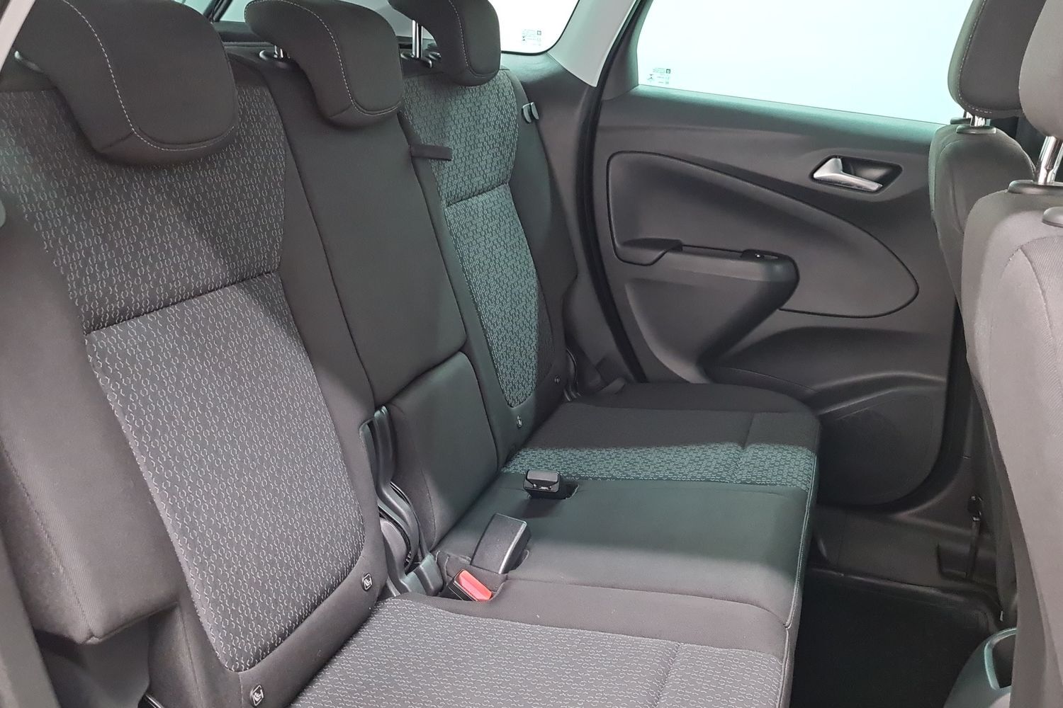 Opel Crossland X vaihtoauto