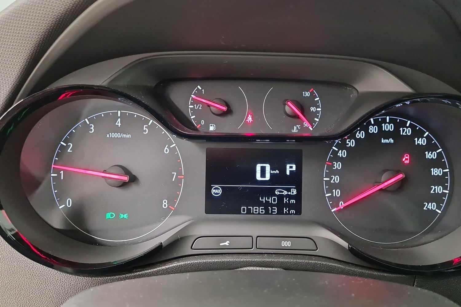 Opel Crossland X vaihtoauto