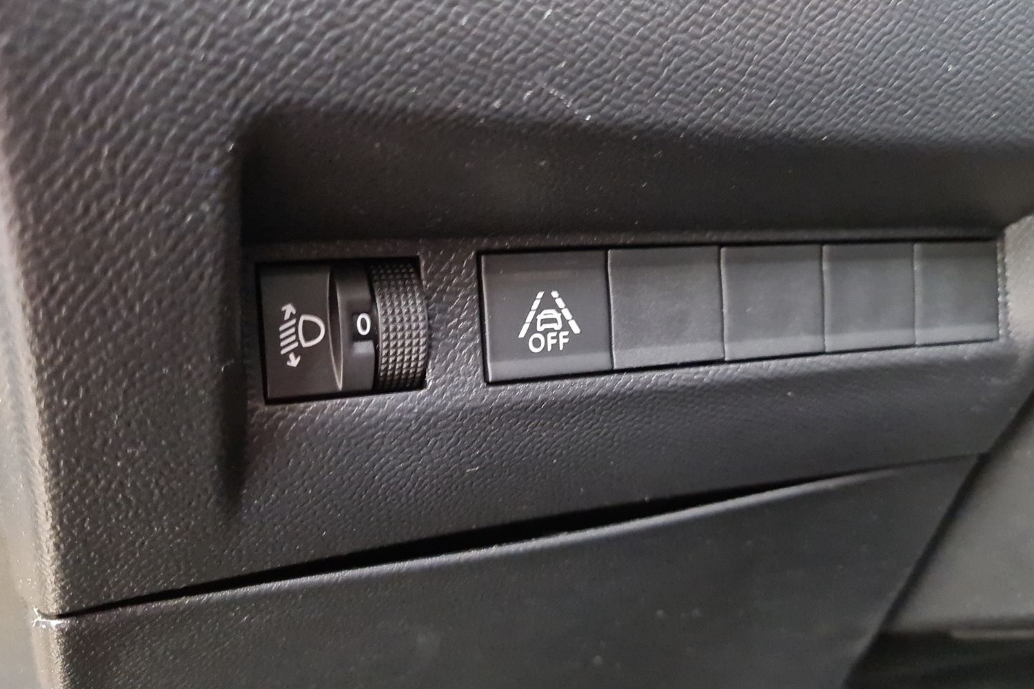Peugeot 208 vaihtoauto