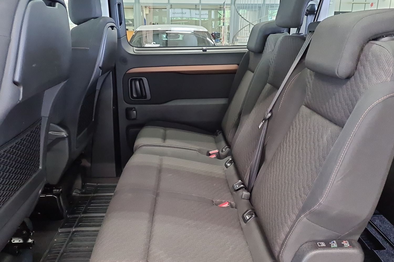 Toyota Proace Verso vaihtoauto