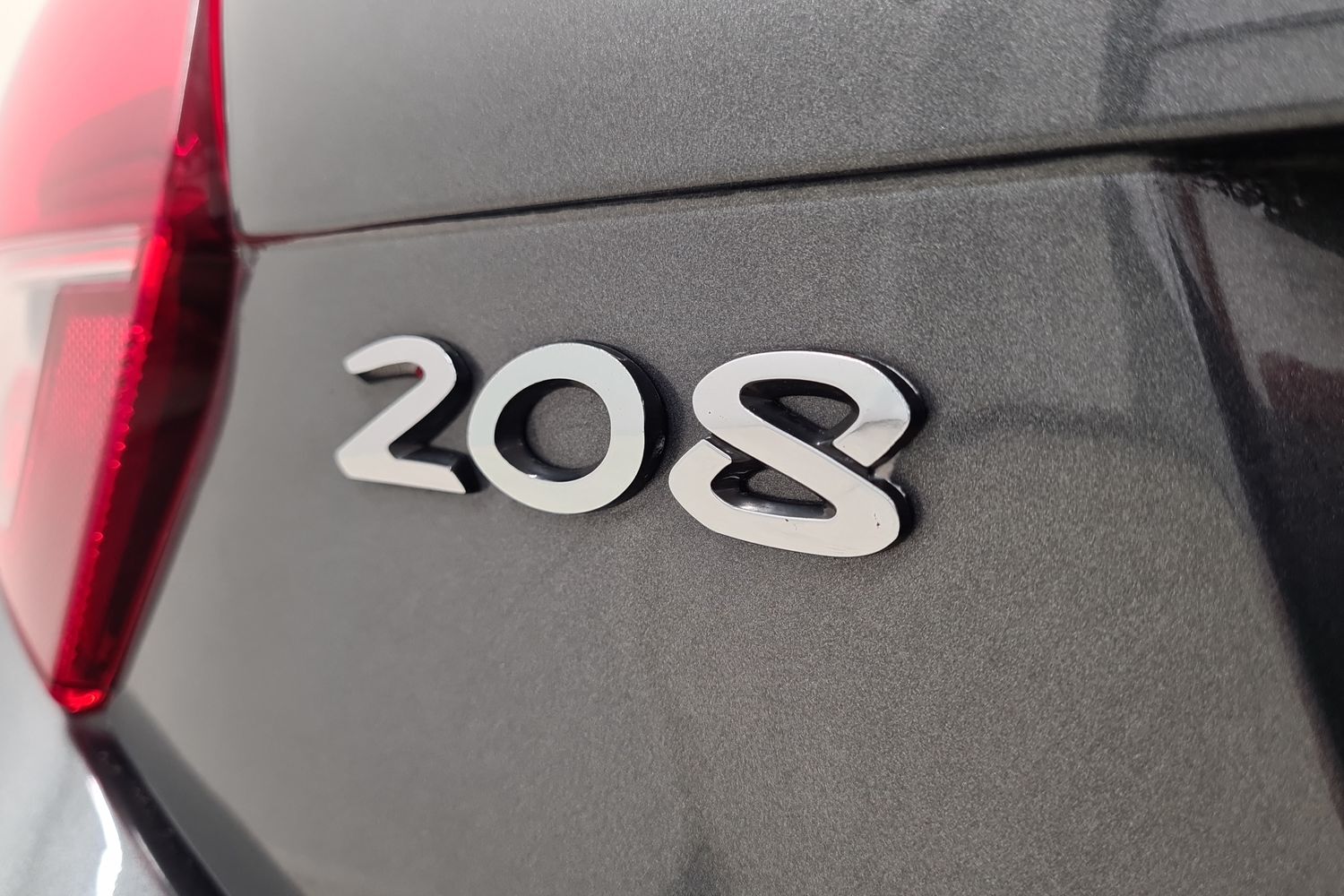 Peugeot 208 vaihtoauto