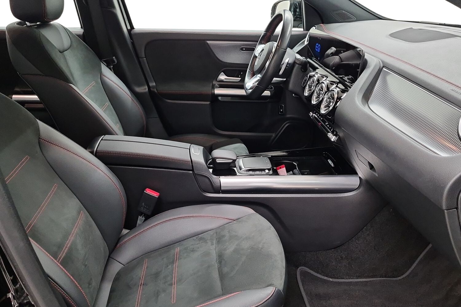 Mercedes-Benz EQA vaihtoauto
