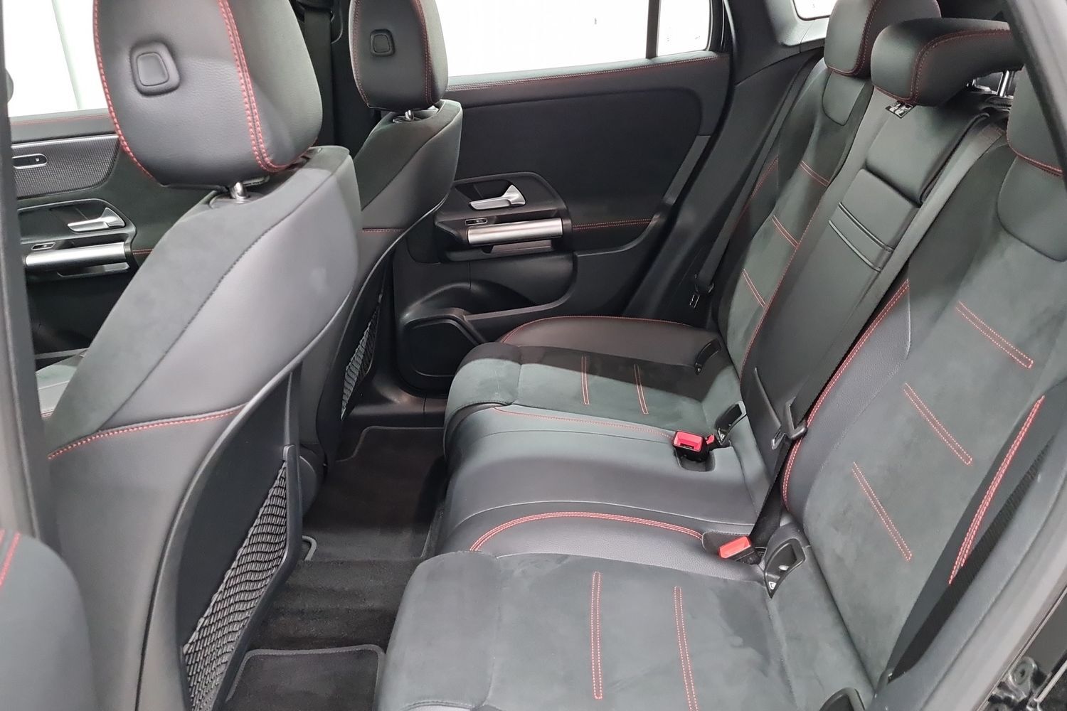 Mercedes-Benz EQA vaihtoauto