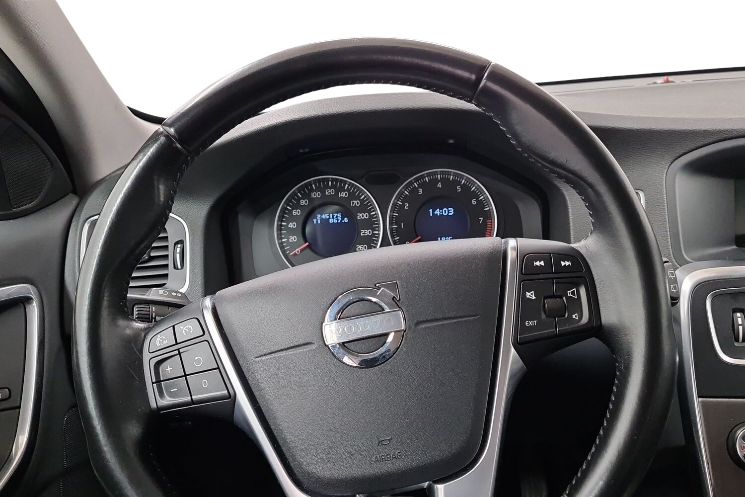 Volvo V60 vaihtoauto