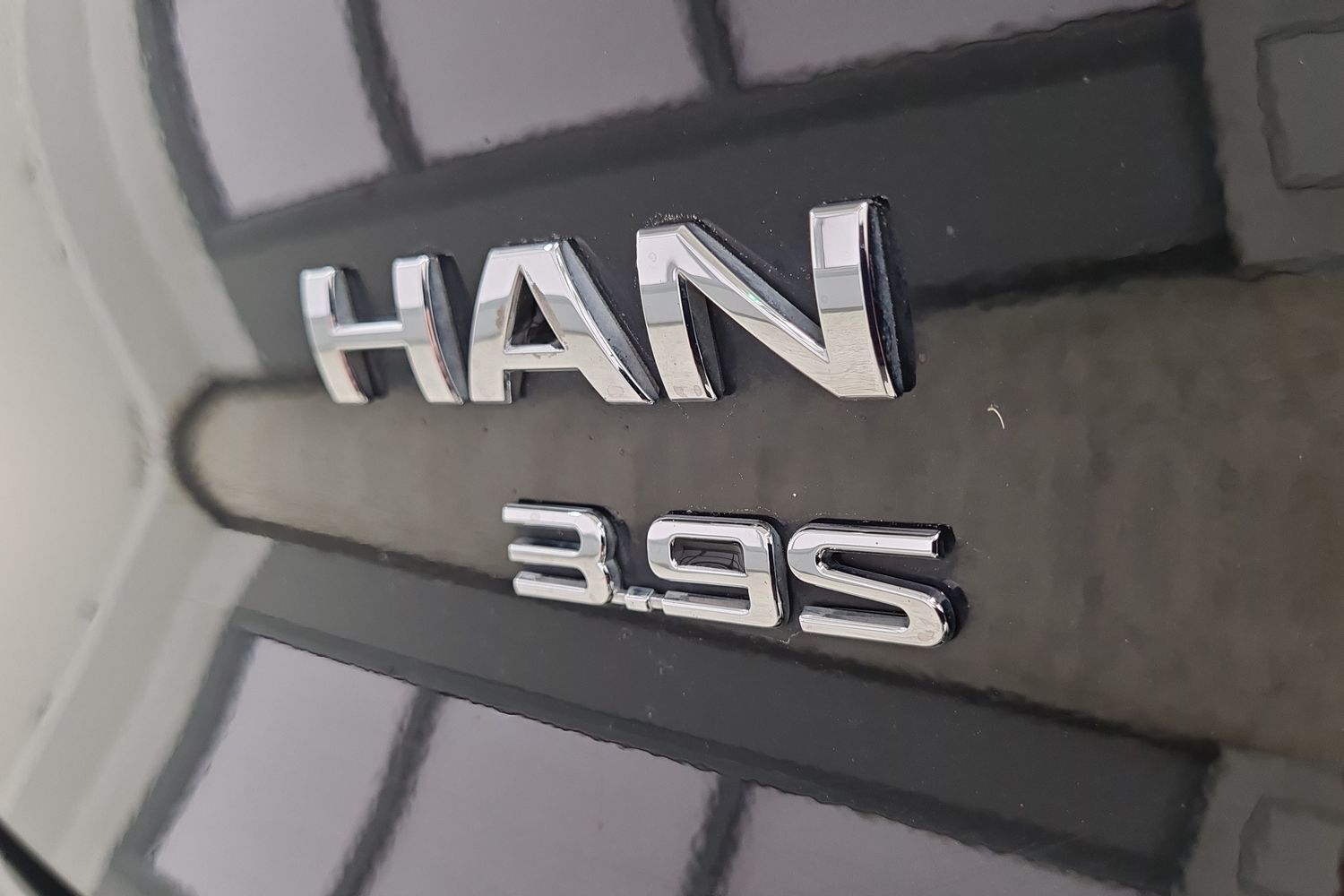 BYD Han vaihtoauto